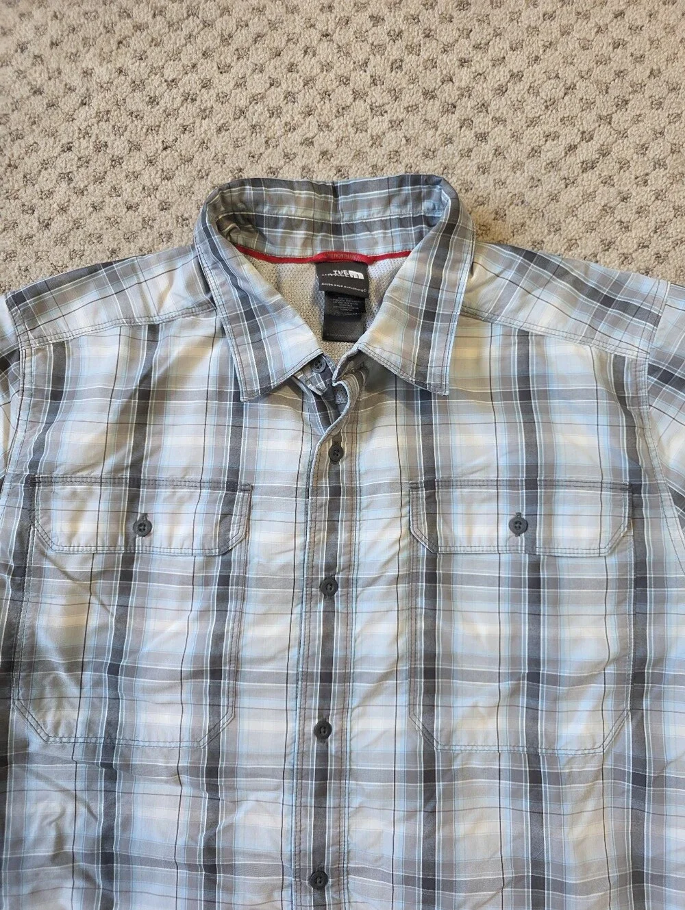 The North Face Men's Blue Plaid Short-Sleeve Button-Down Shirt